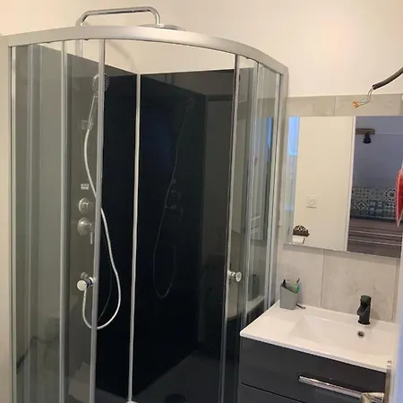 Appartement Apparemment L’évêque Parigné-lʼÉvêque