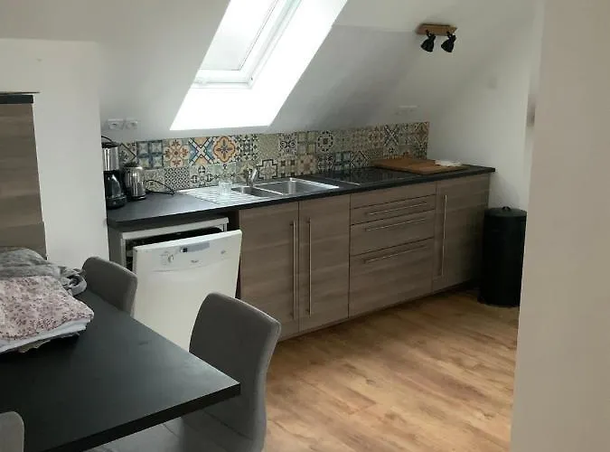 Apparemment L'eveque Apartment *